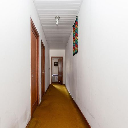 Memora Guesthouse Curitiba - Quartos Em Casa Proximo Ao Parque Bacacheri المظهر الخارجي الصورة
