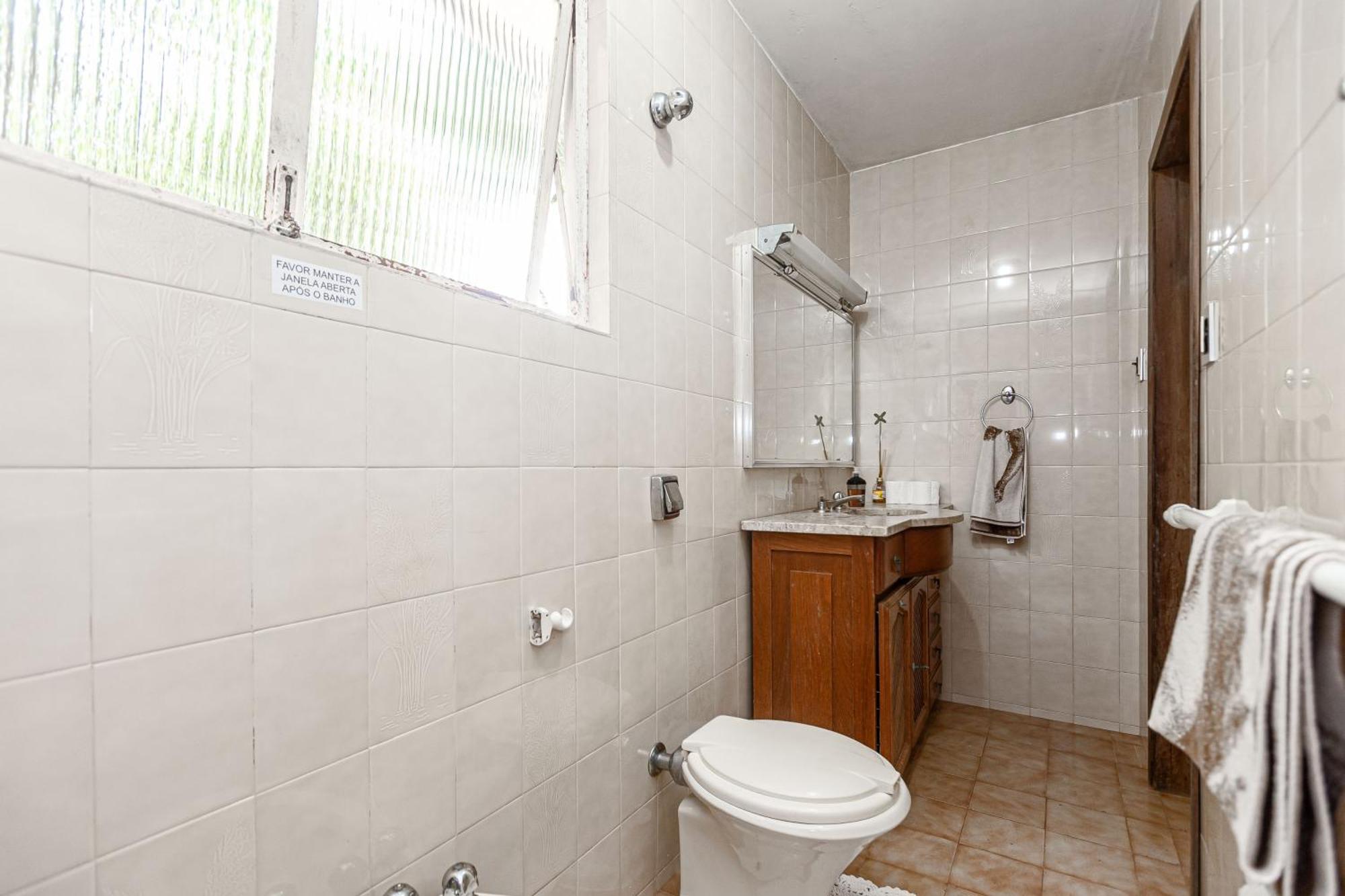 Memora Guesthouse Curitiba - Quartos Em Casa Proximo Ao Parque Bacacheri المظهر الخارجي الصورة